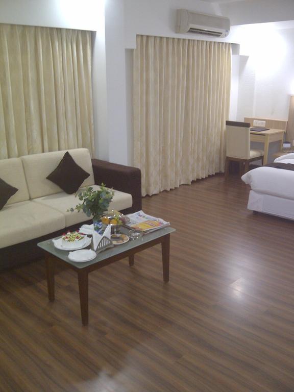 Hotel Ambient Turret Bangalore Quarto foto